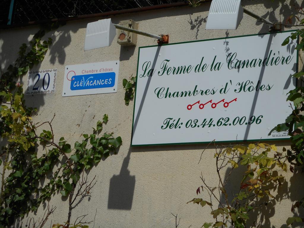 Ferme De La Canardiere Шантили Екстериор снимка